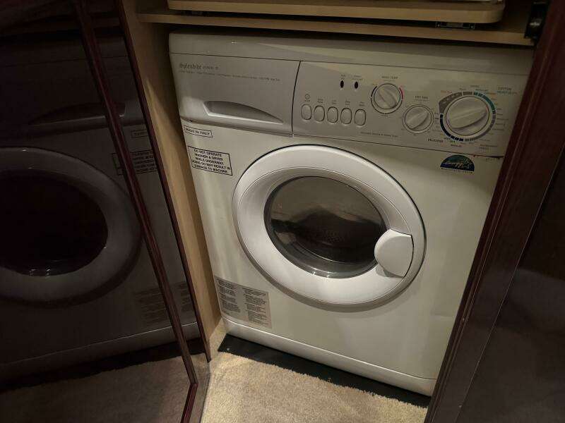 Immaculata 58ft Sea Ray Yacht For Sale