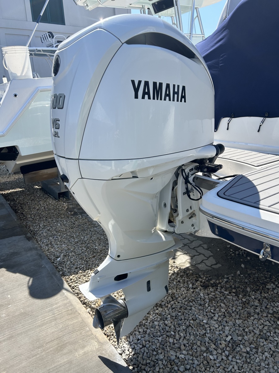 26ft Regal Yacht For Sale