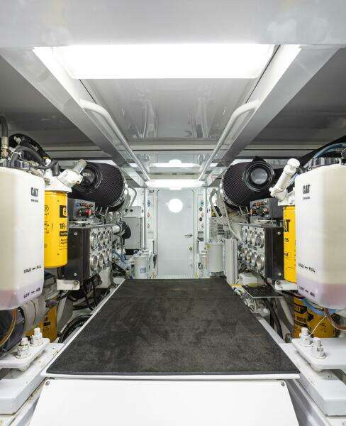 HT HOOK 72ft Merritt Yacht For Sale