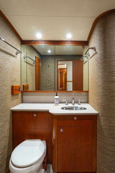 HT HOOK 72ft Merritt Yacht For Sale