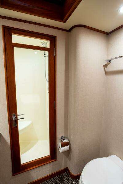 HT HOOK 72ft Merritt Yacht For Sale