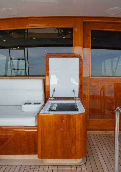 HT HOOK 72ft Merritt Yacht For Sale