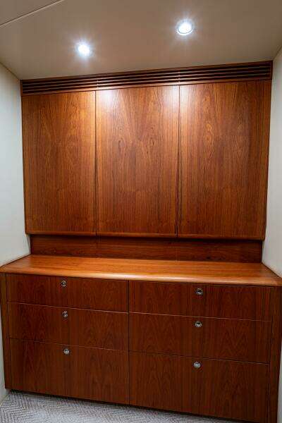 HT HOOK 72ft Merritt Yacht For Sale