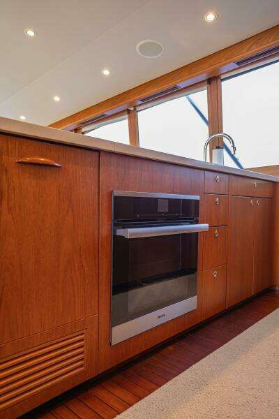 HT HOOK 72ft Merritt Yacht For Sale