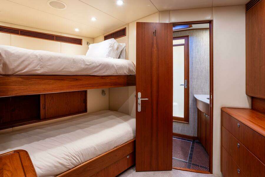 HT HOOK 72ft Merritt Yacht For Sale