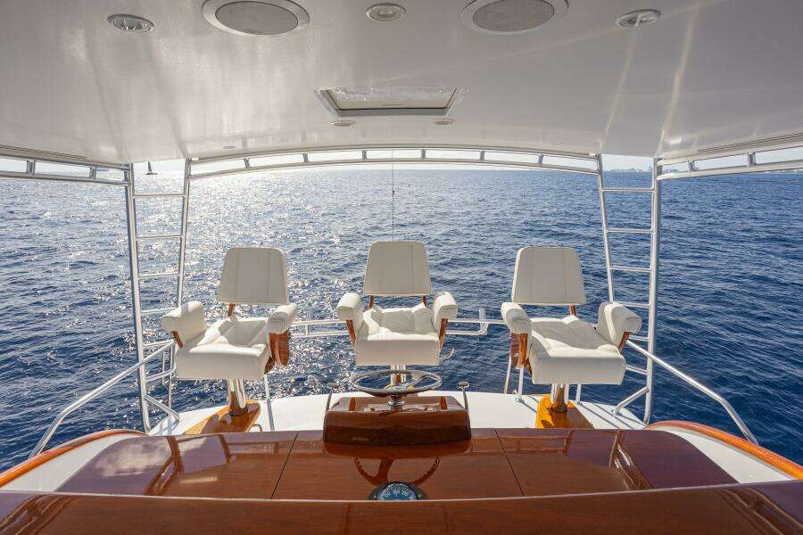 HT HOOK 72ft Merritt Yacht For Sale