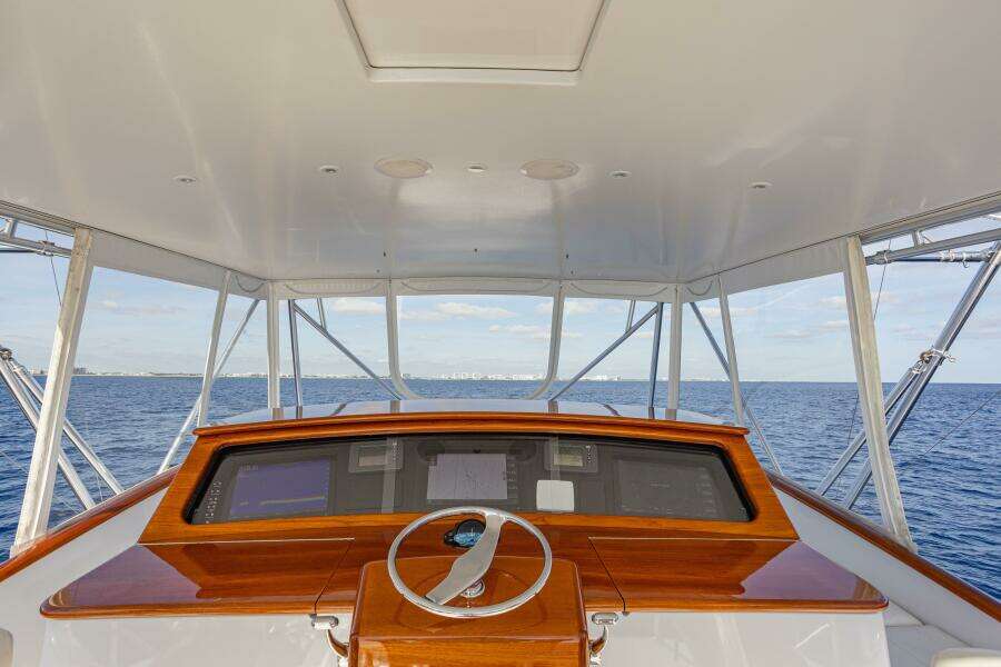 HT HOOK 72ft Merritt Yacht For Sale