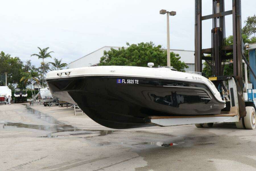 22ft Bayliner Yacht For Sale