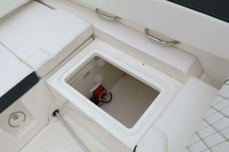 22ft Bayliner Yacht For Sale