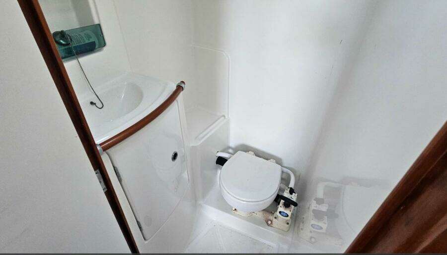 36ft Beneteau Yacht For Sale