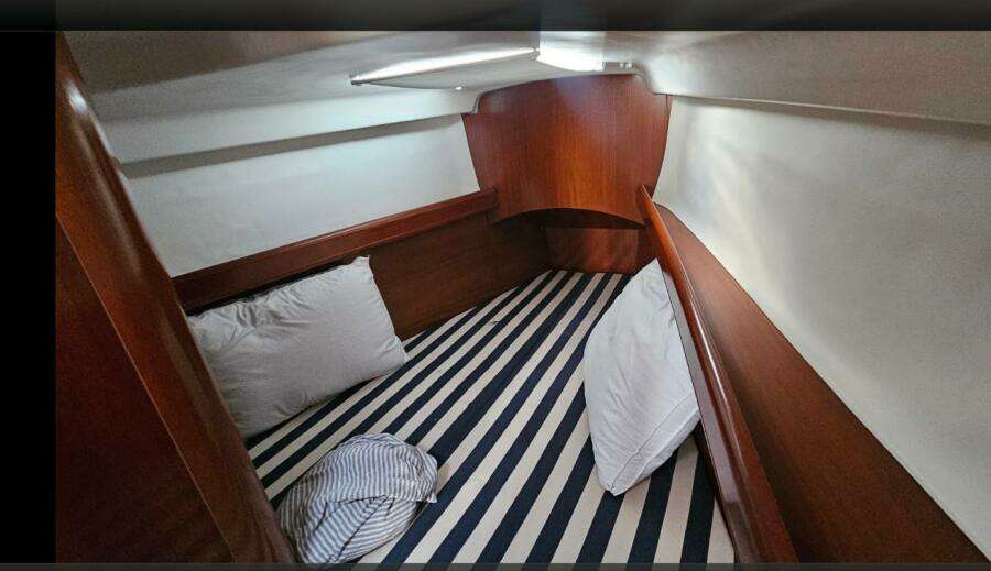 36ft Beneteau Yacht For Sale