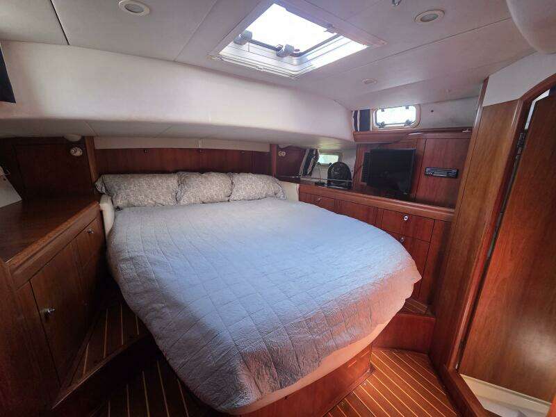 Pemaquid 48ft Oyster Yacht For Sale