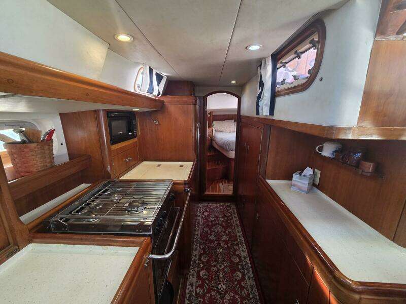 Pemaquid 48ft Oyster Yacht For Sale