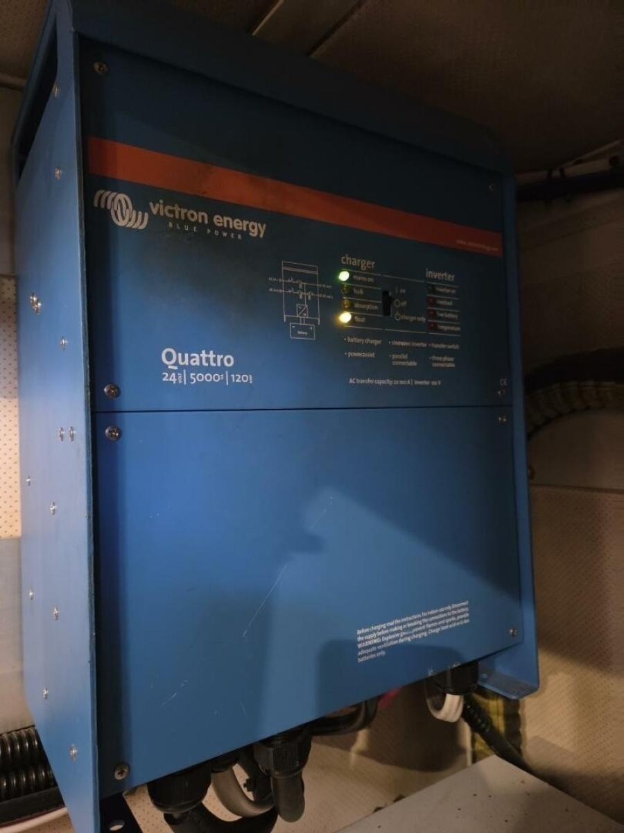 1998 Oyster 485