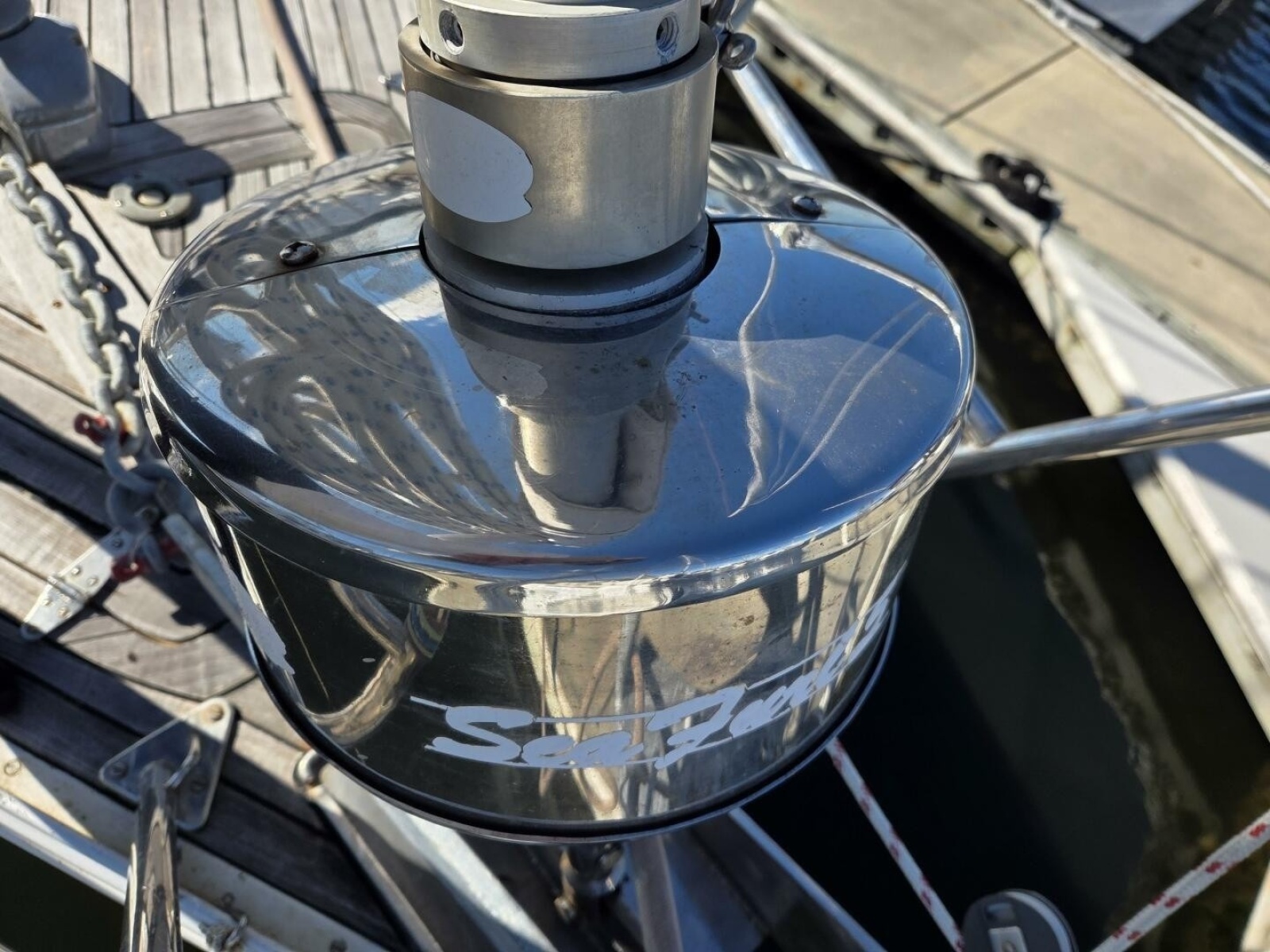 1998 Oyster 485