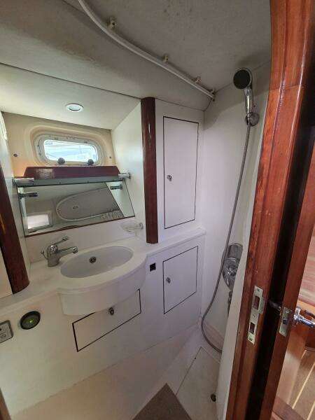 Pemaquid 48ft Oyster Yacht For Sale