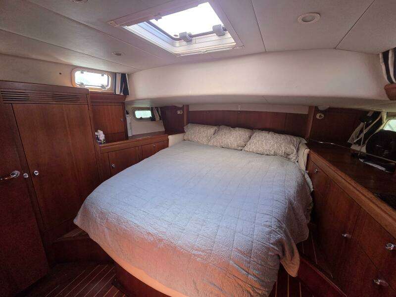 Pemaquid 48ft Oyster Yacht For Sale