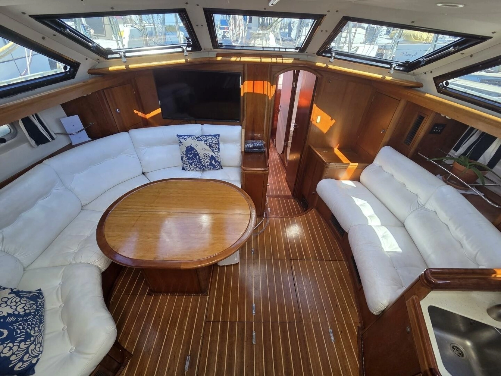 1998 Oyster 485