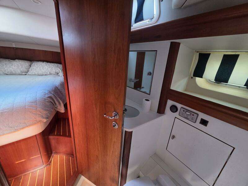 Pemaquid 48ft Oyster Yacht For Sale