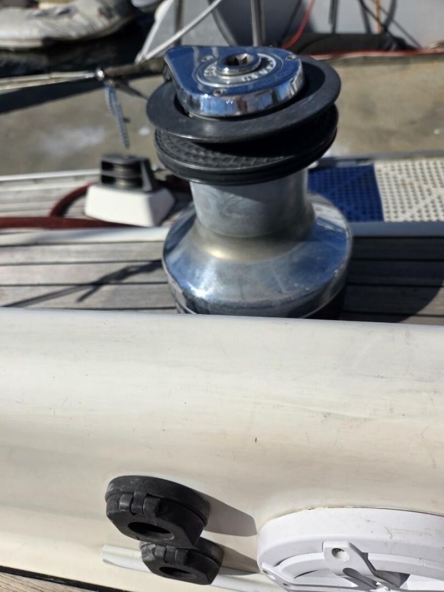 1998 Oyster 485