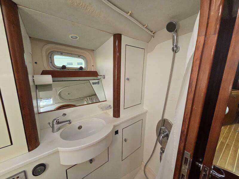 Pemaquid 48ft Oyster Yacht For Sale