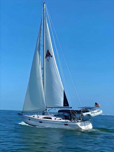 Here  amp  Now 44ft Catalina Yacht For Sale
