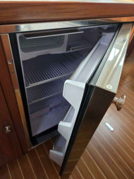 Here  amp  Now 44ft Catalina Yacht For Sale