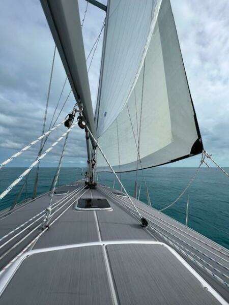 Here  amp  Now 44ft Catalina Yacht For Sale