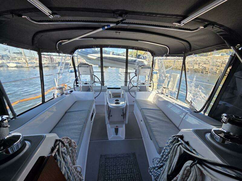 Here  amp  Now 44ft Catalina Yacht For Sale