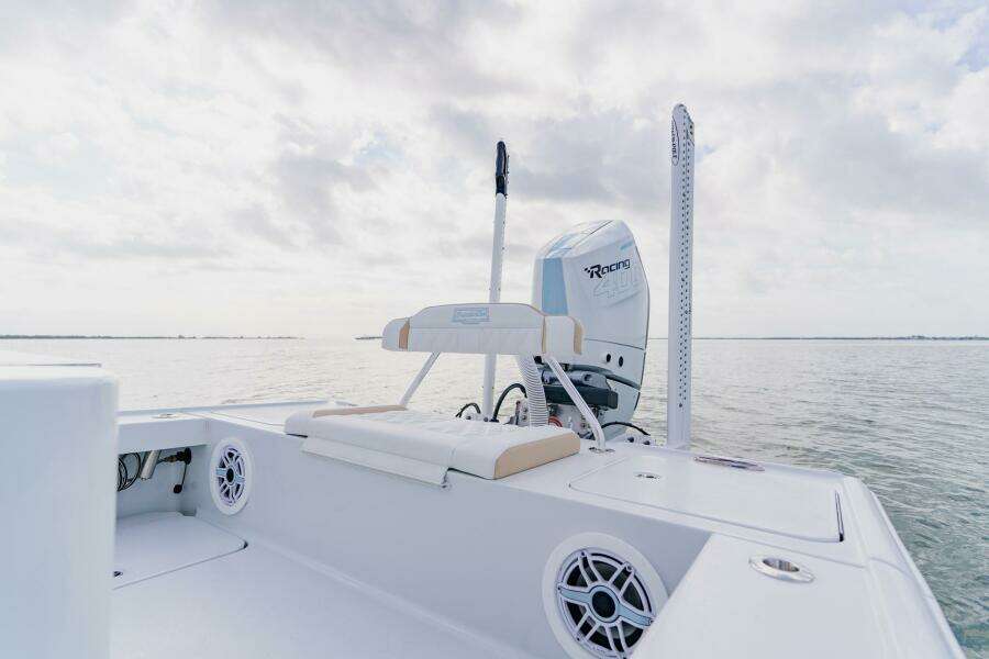 25ft Broadwater Boatworks Yacht For Sale