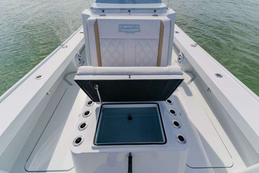 25ft Broadwater Boatworks Yacht For Sale