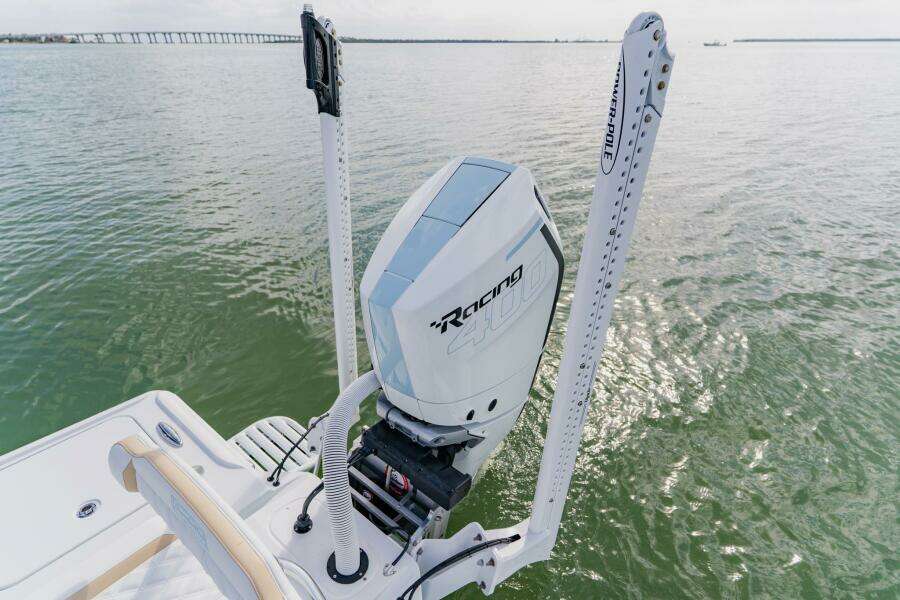 25ft Broadwater Boatworks Yacht For Sale