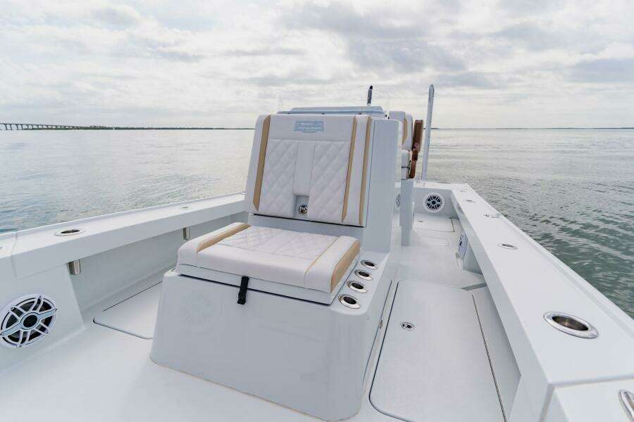 25ft Broadwater Boatworks Yacht For Sale