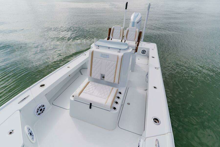 25ft Broadwater Boatworks Yacht For Sale