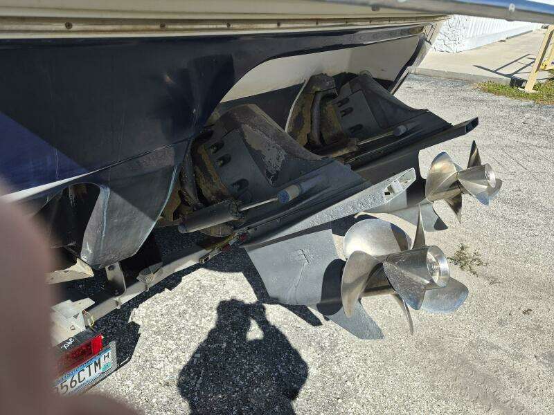 31ft Chris Craft Yacht For Sale