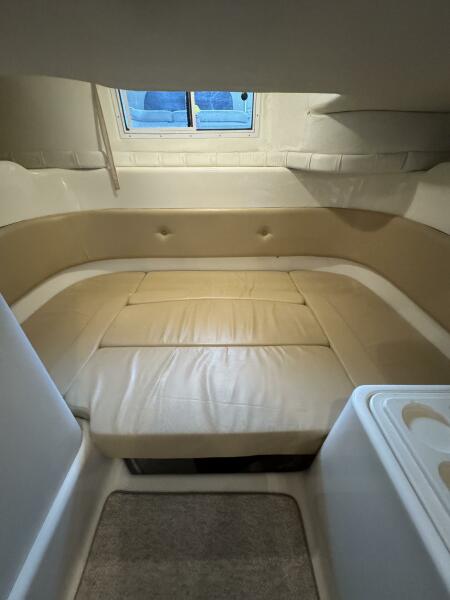 31' 2003 Chris-Craft 328 Express Cruiser