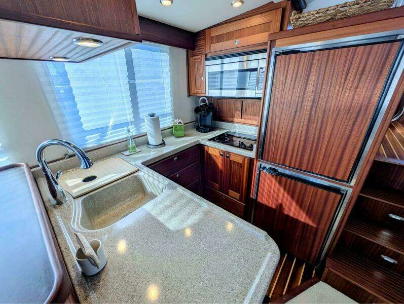 Firefly 43ft American Tug Yacht For Sale