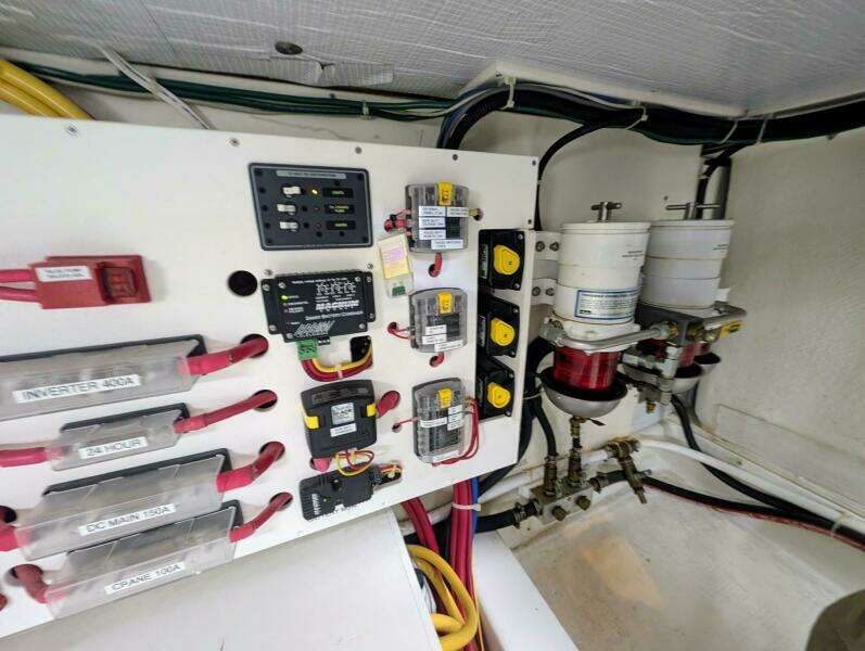 Firefly 43ft American Tug Yacht For Sale