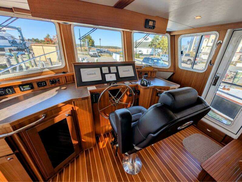 Firefly 43ft American Tug Yacht For Sale