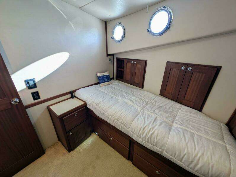 Firefly 43ft American Tug Yacht For Sale