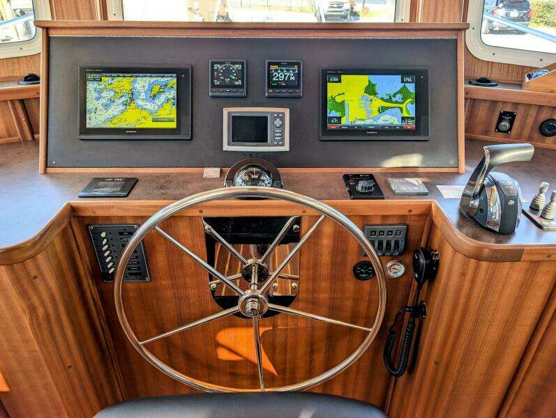 Firefly 43ft American Tug Yacht For Sale