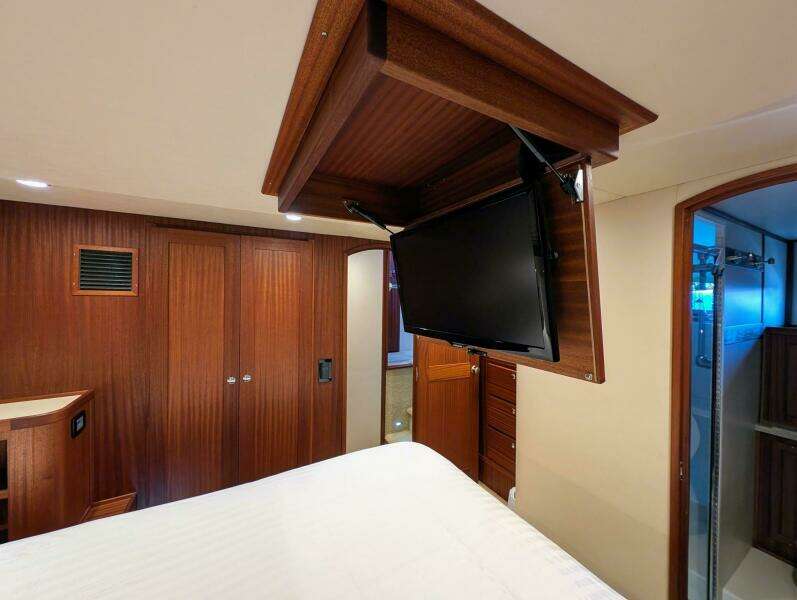 Firefly 43ft American Tug Yacht For Sale