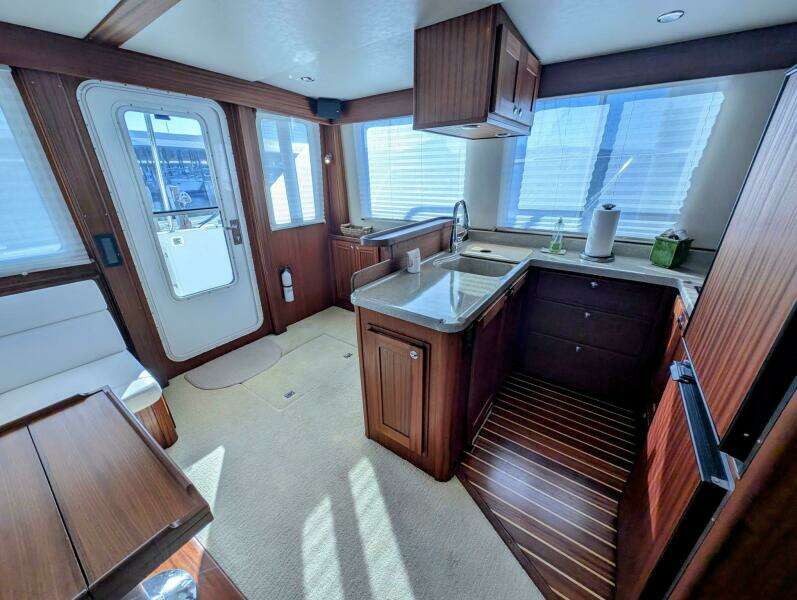 Firefly 43ft American Tug Yacht For Sale