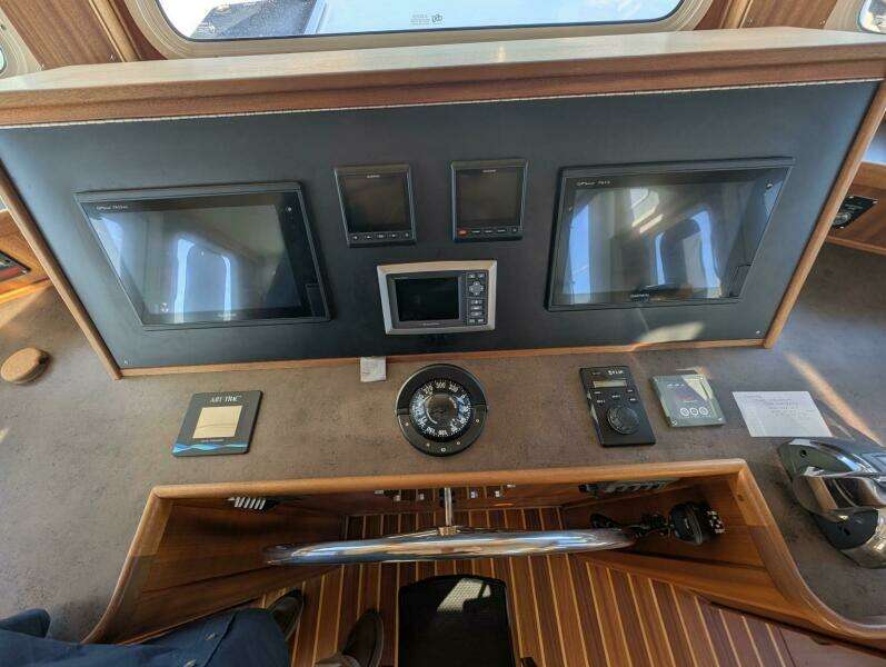 Firefly 43ft American Tug Yacht For Sale