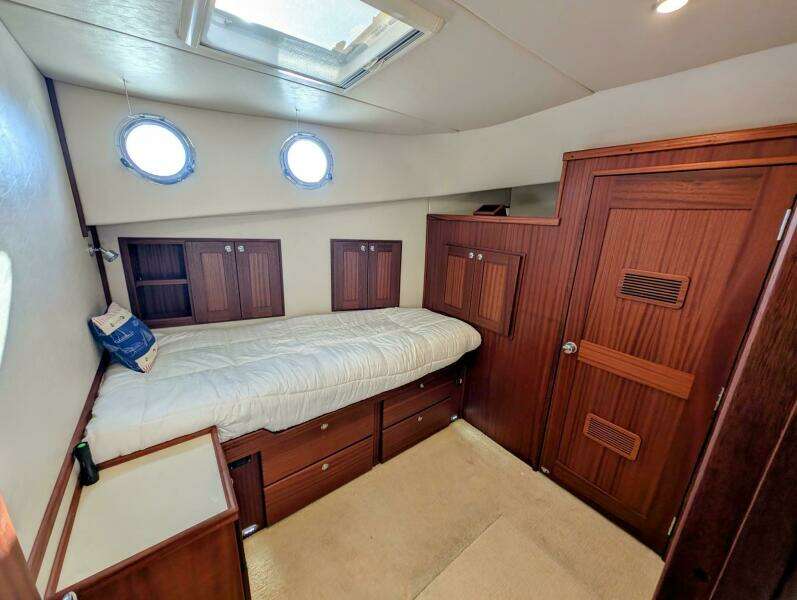 Firefly 43ft American Tug Yacht For Sale