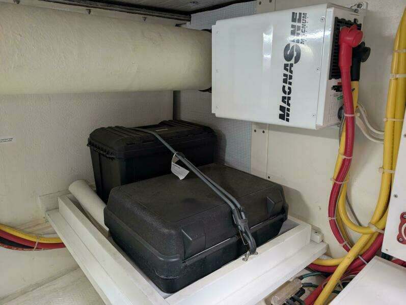 Firefly 43ft American Tug Yacht For Sale