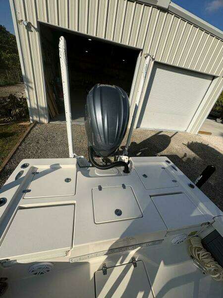 24ft Pathfinder Yacht For Sale