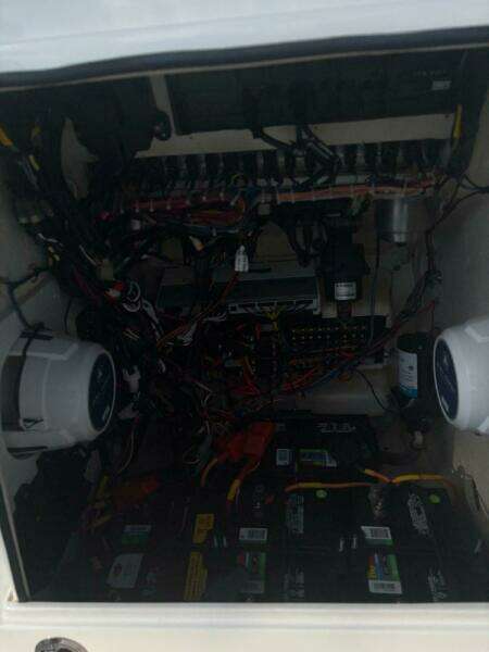 24ft Pathfinder Yacht For Sale