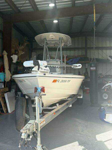 24ft Pathfinder Yacht For Sale