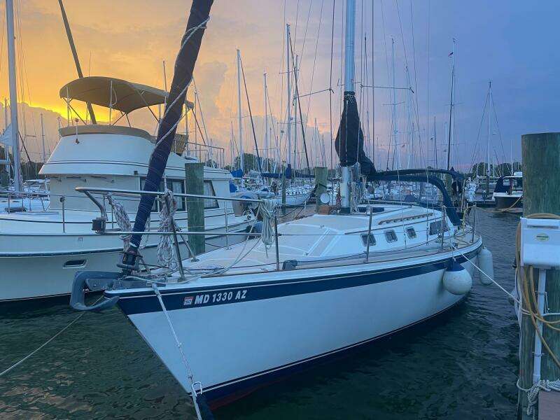 Meritage 34ft O Day Yacht For Sale